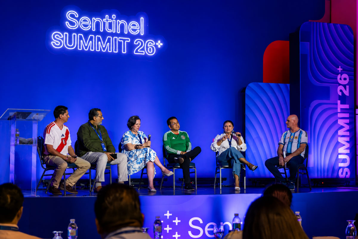 Mario Aded y Juan C. Medina participan en el panel 